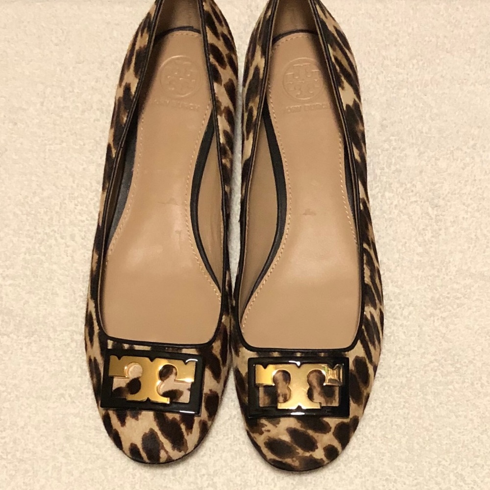 Tory Burch Gigi Pumps... Brand New without box